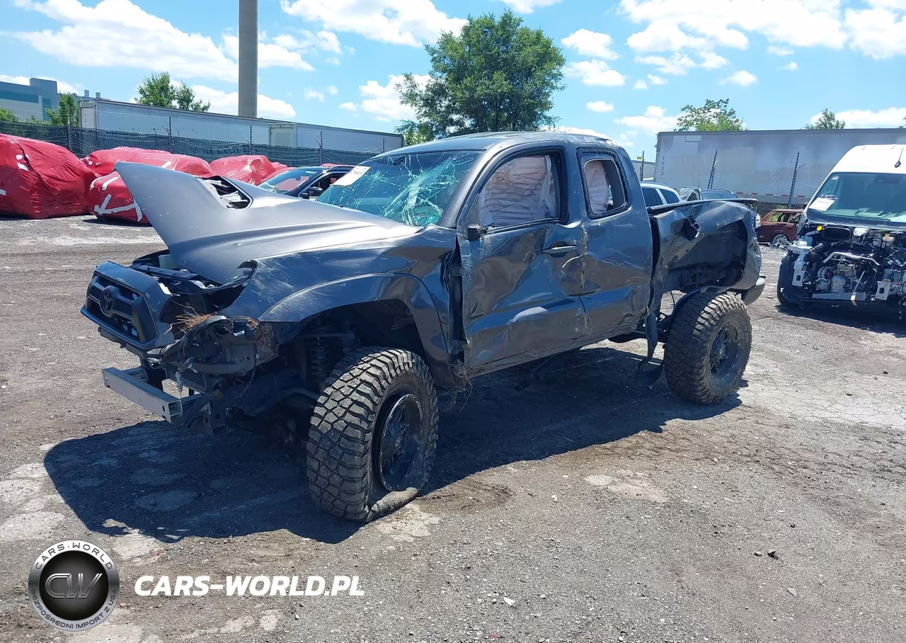 2013 Toyota Tacoma Base V6 VIN:5TFUU4EN1DX057774 - 2