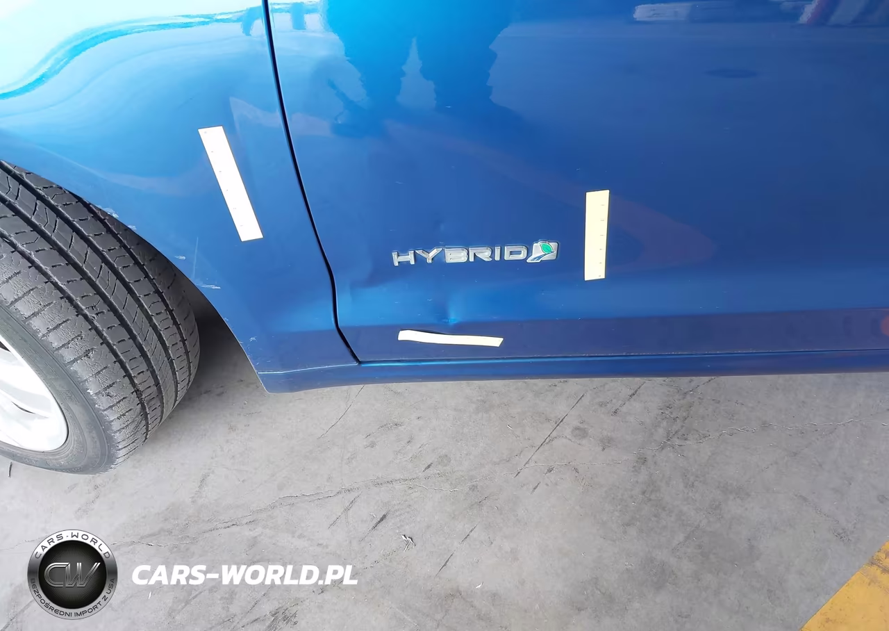 2018 Ford Fusion Hybrid S VIN:3FA6P0UU2JR235865 - 12