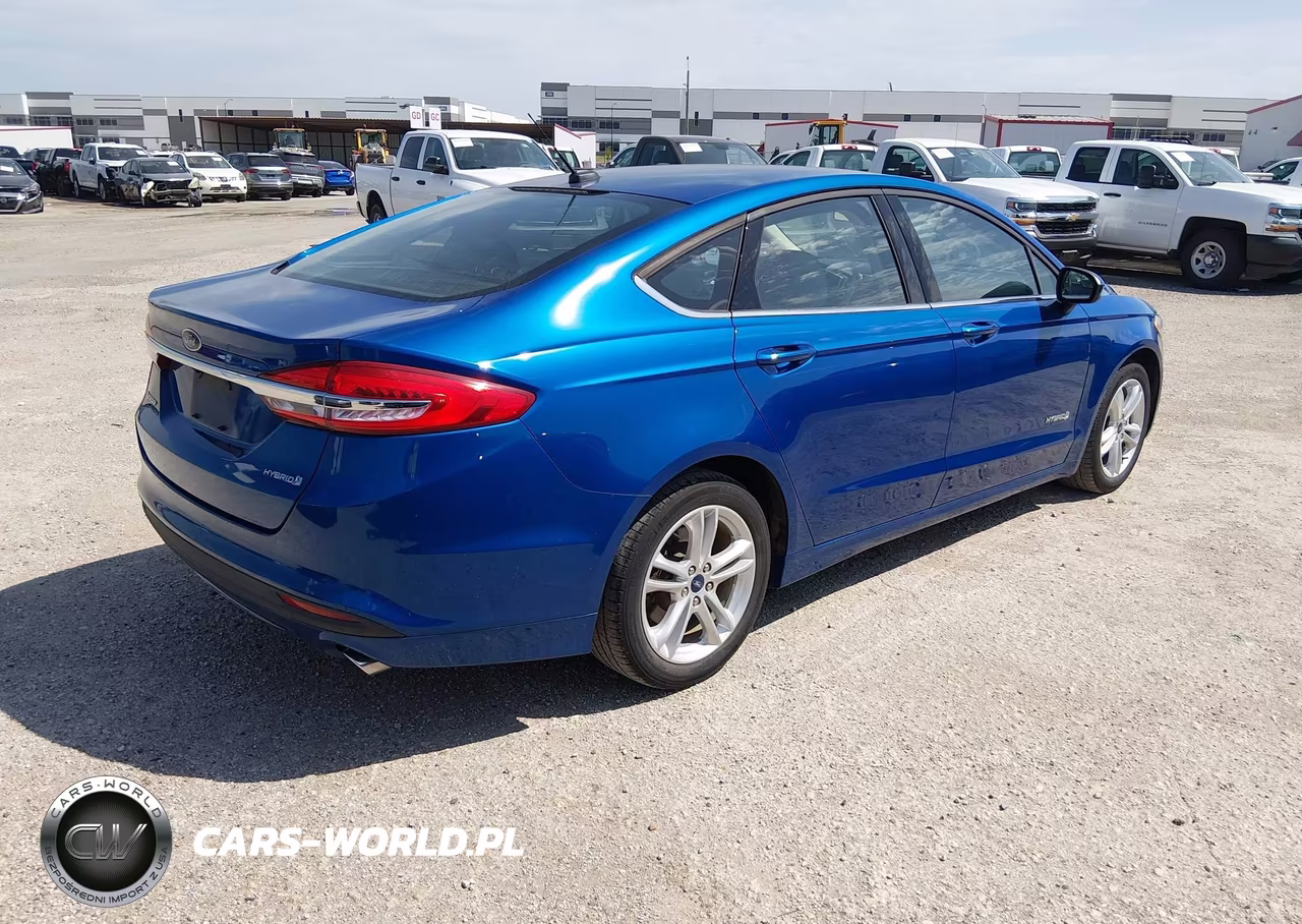 2018 Ford Fusion Hybrid S VIN:3FA6P0UU2JR235865 - 4