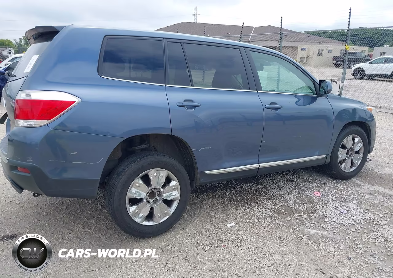 2011 Toyota Highlander VIN:5TDZA3EH8BS009016 - 4