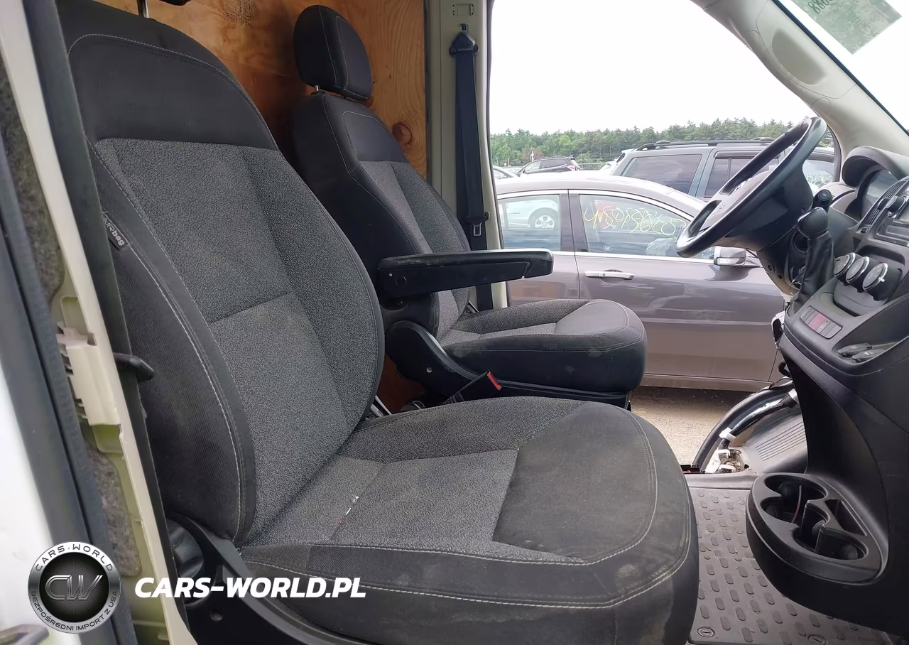 2021 Ram Promaster 2500 High Roof 136 Wb VIN:3C6LRVCG4ME585596 - 5