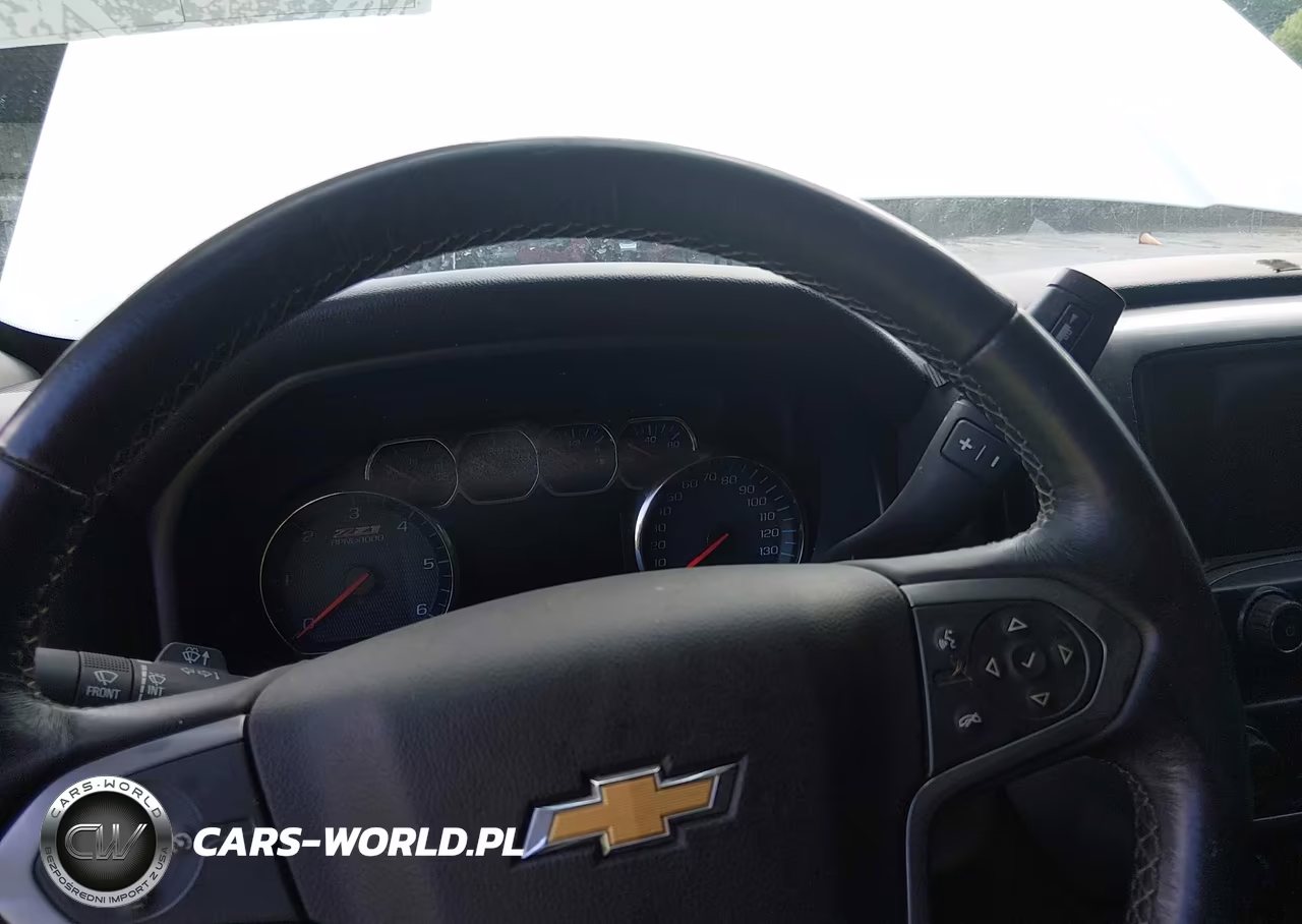 2018 Chevrolet Silverado 1500 2Lt VIN:3GCUKREC9JG294904 - 7