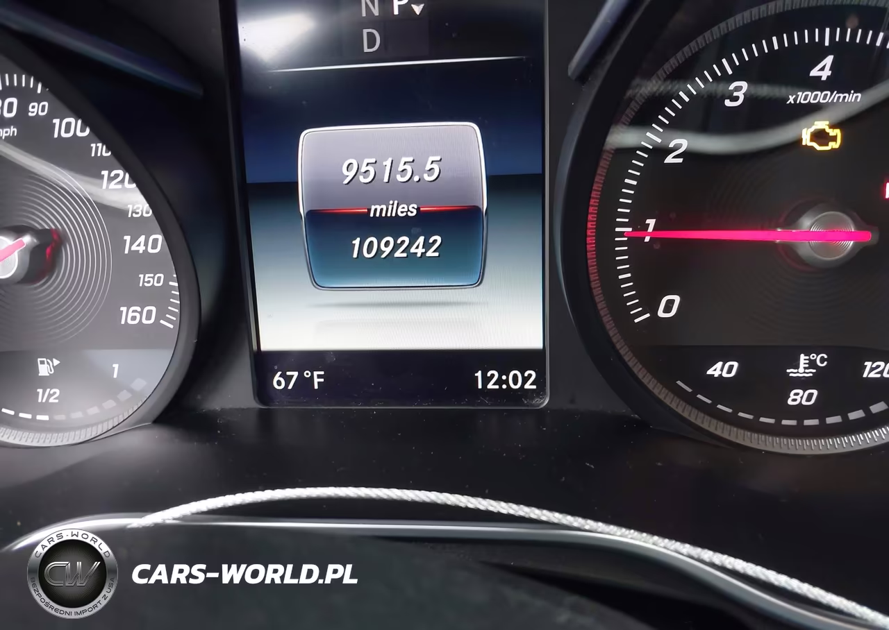2016 Mercedes-Benz C 300 VIN:55SWF4JB8GU132711 - 15