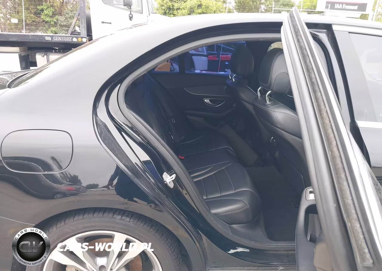2016 Mercedes-Benz C 300 VIN:55SWF4JB8GU132711 - 8