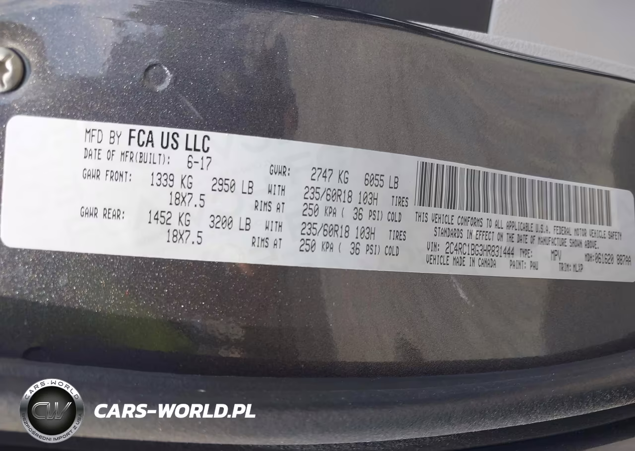 2017 Chrysler Pacifica Touring-L VIN:2C4RC1BG3HR831444 - 9