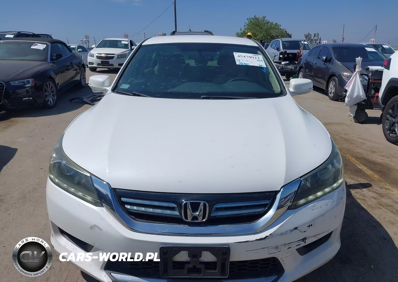 2015 Honda Accord Hybrid VIN:1HGCR6F34FA008520 - 12