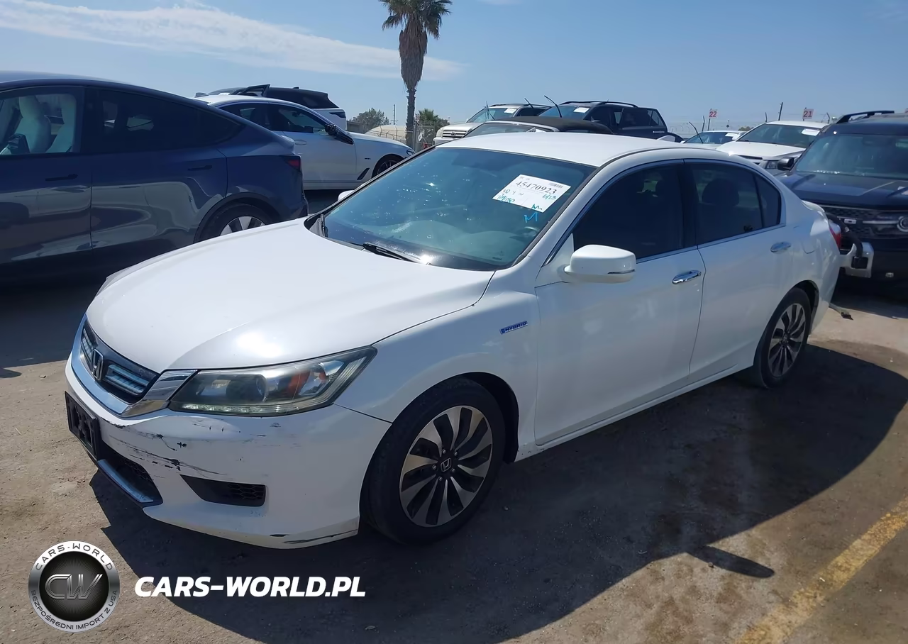 2015 Honda Accord Hybrid VIN:1HGCR6F34FA008520 - 2