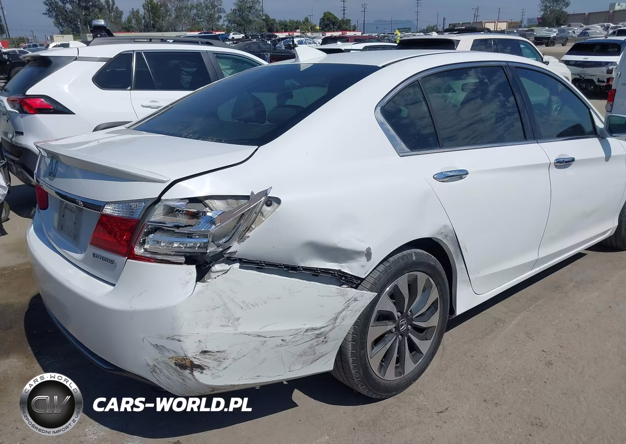 2015 Honda Accord Hybrid VIN:1HGCR6F34FA008520 - 6