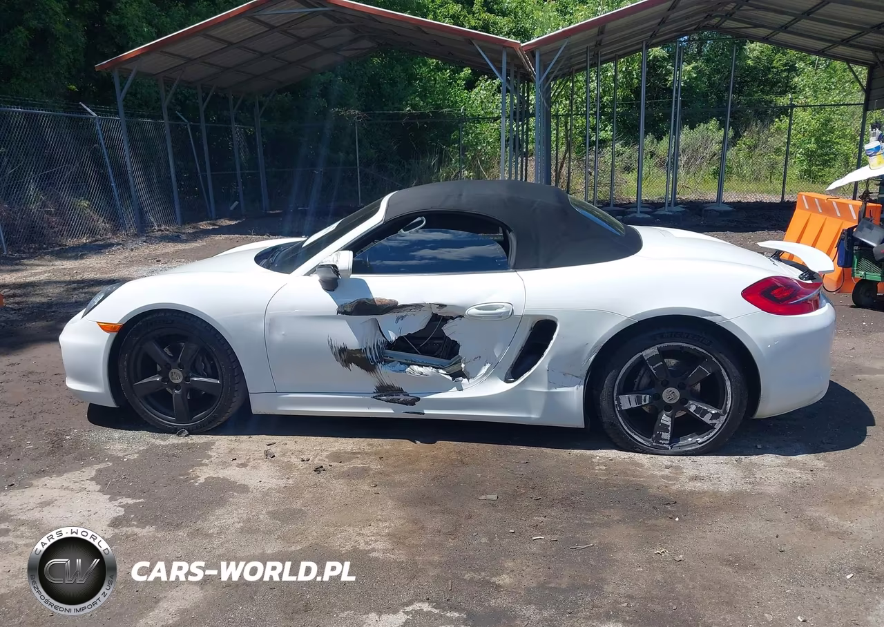 2015 Porsche Boxster VIN:WP0CA2A83FS121063 - 14