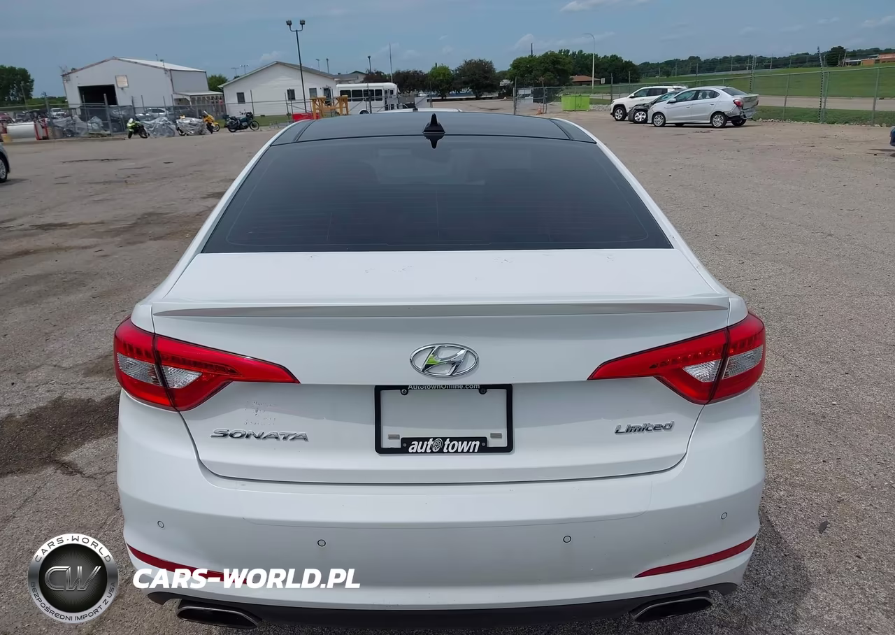 2015 Hyundai Sonata Limited VIN:5NPE34AF2FH016526 - 17