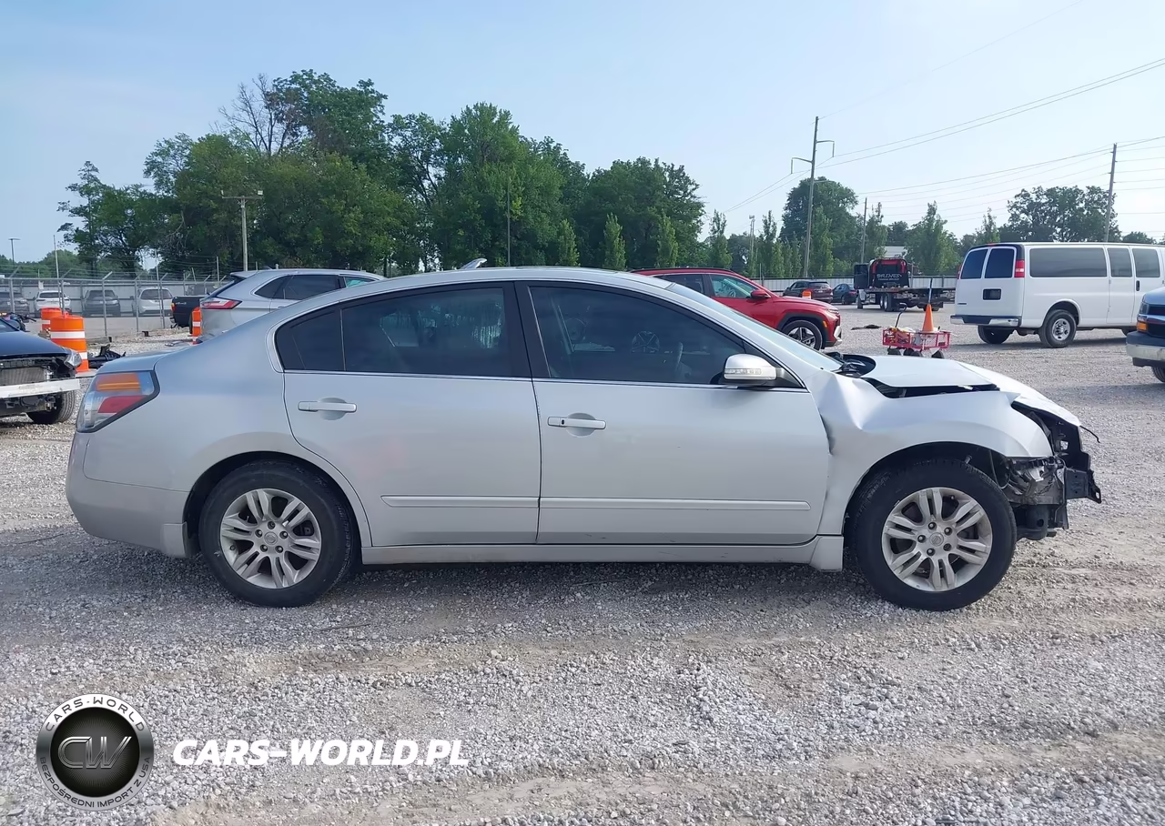 2011 Nissan Altima 2.5 S VIN:1N4AL2AP3BN499097 - 14