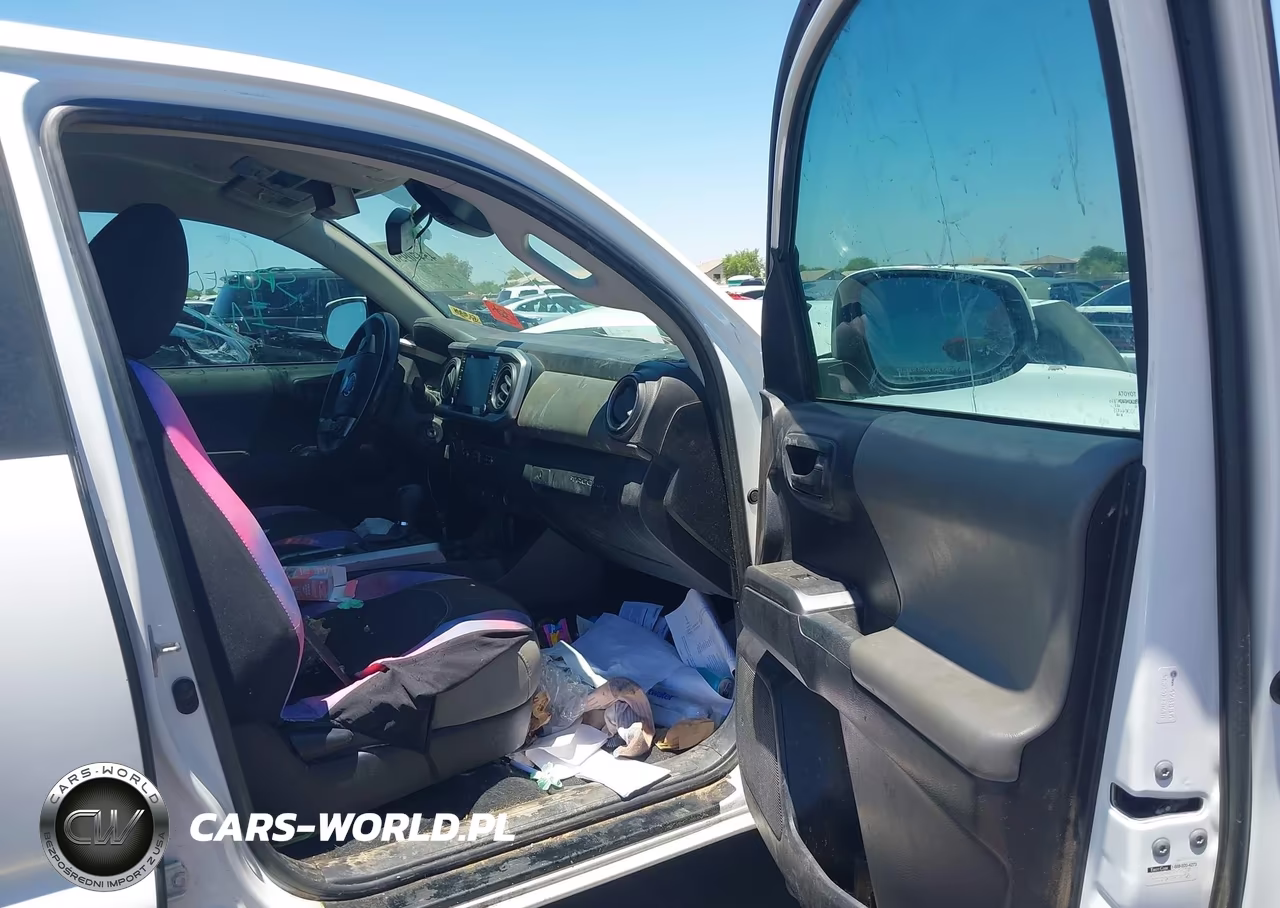 2020 Toyota Tacoma Sr5 V6 VIN:3TMCZ5AN5LM321107 - 5