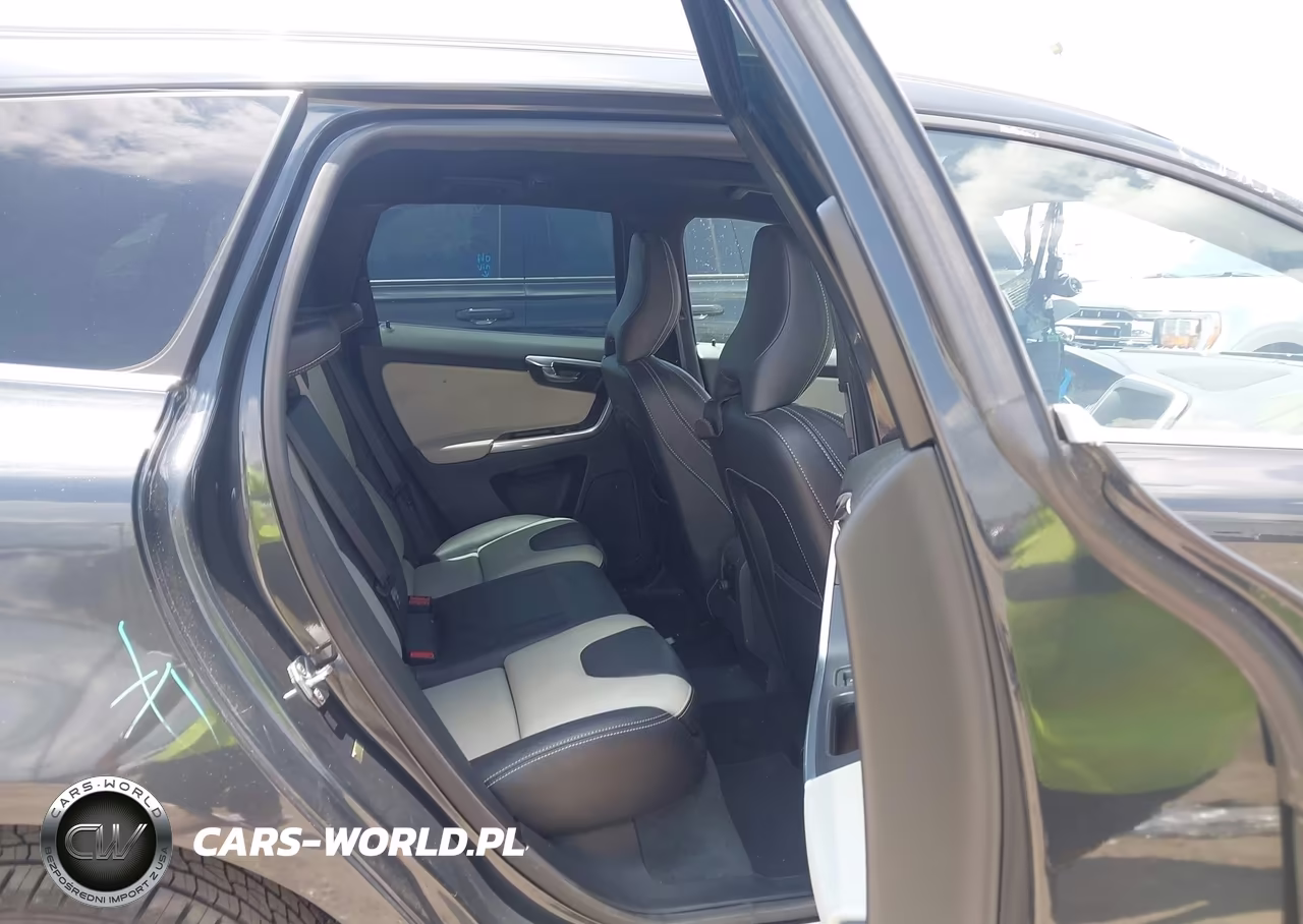 2015 Volvo Xc60 T6 Platinum VIN:YV449MDM0F2758989 - 8