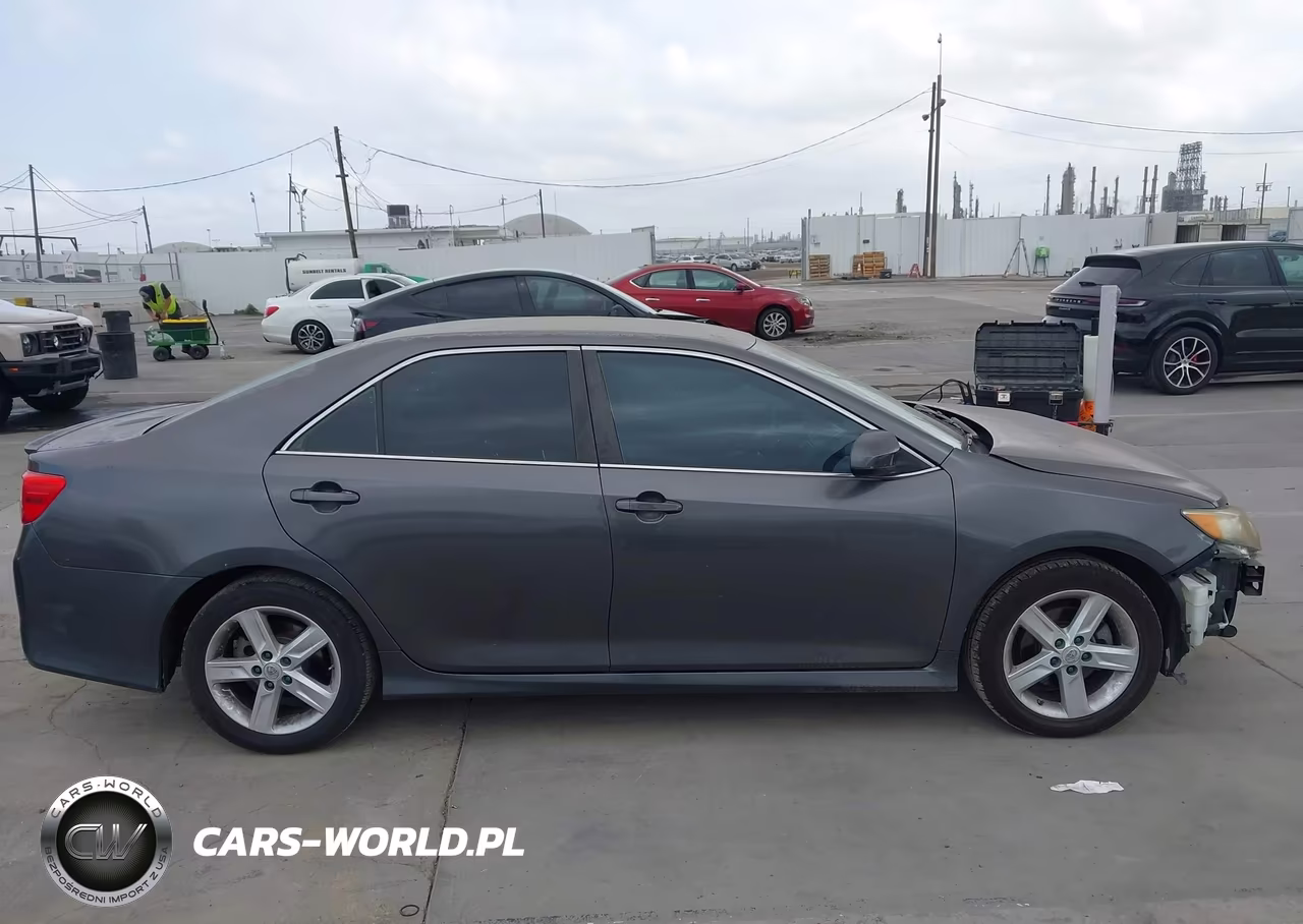 2013 Toyota Camry Se VIN:4T1BF1FK7DU235169 - 14