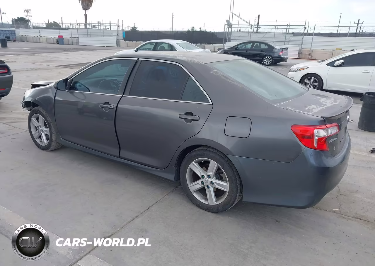 2013 Toyota Camry Se VIN:4T1BF1FK7DU235169 - 3