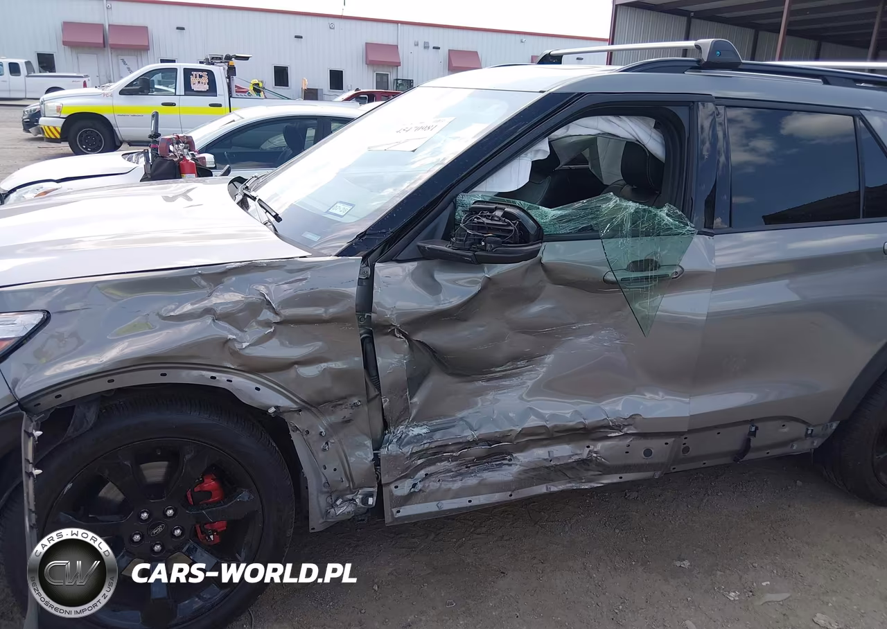 2020 Ford Explorer St VIN:1FM5K8GC8LGC31556 - 6