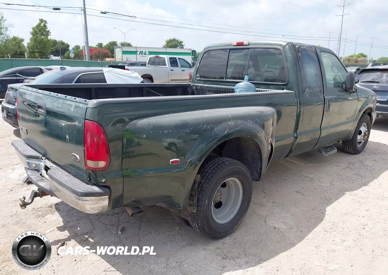 2000 Ford F-350 Lariat-Xl-Xlt VIN:1FTWX32F9YEC14198 - 4