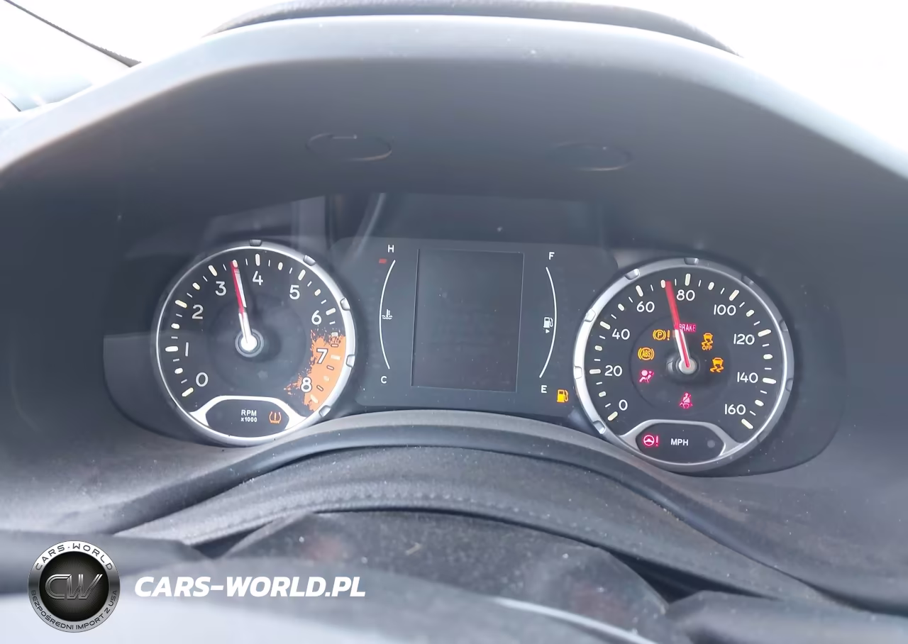 2018 Jeep Renegade Sport 4X4 VIN:ZACCJBAH8JPH17641 - 16