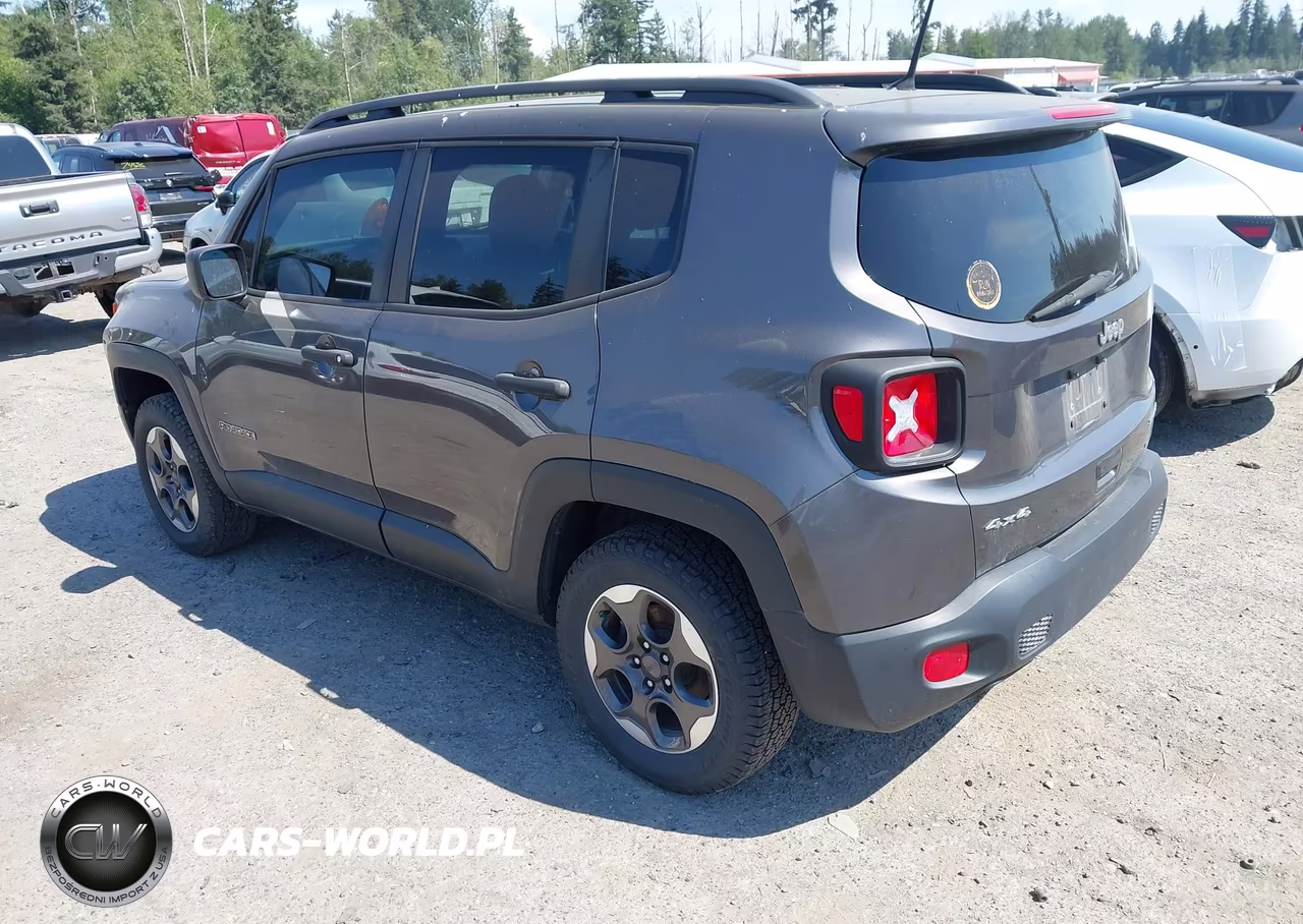 2018 Jeep Renegade Sport 4X4 VIN:ZACCJBAH8JPH17641 - 3