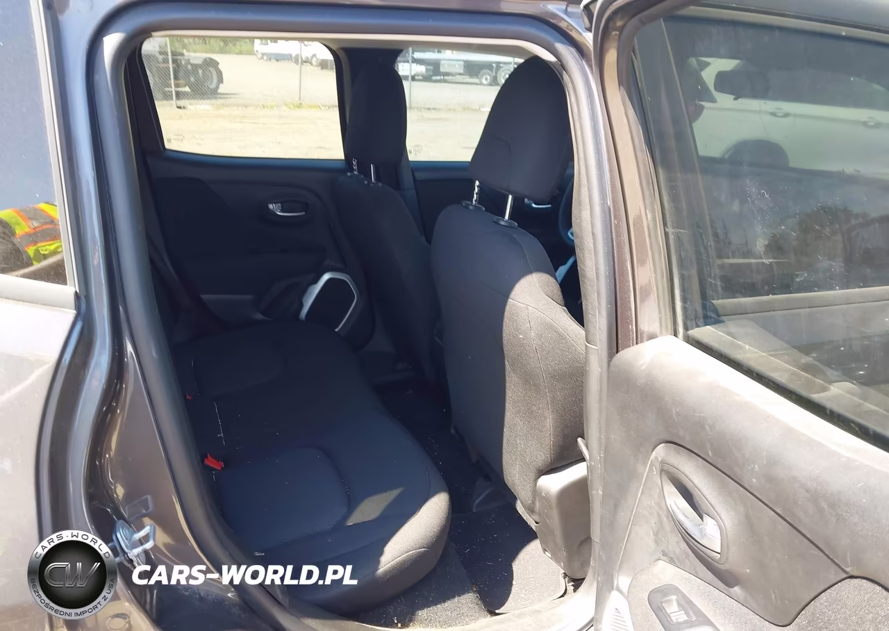 2018 Jeep Renegade Sport 4X4 VIN:ZACCJBAH8JPH17641 - 8