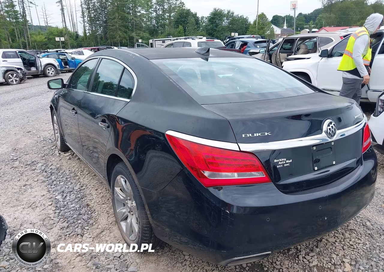 2016 Buick Lacrosse Premium I VIN:1G4GD5G36GF145627 - 3
