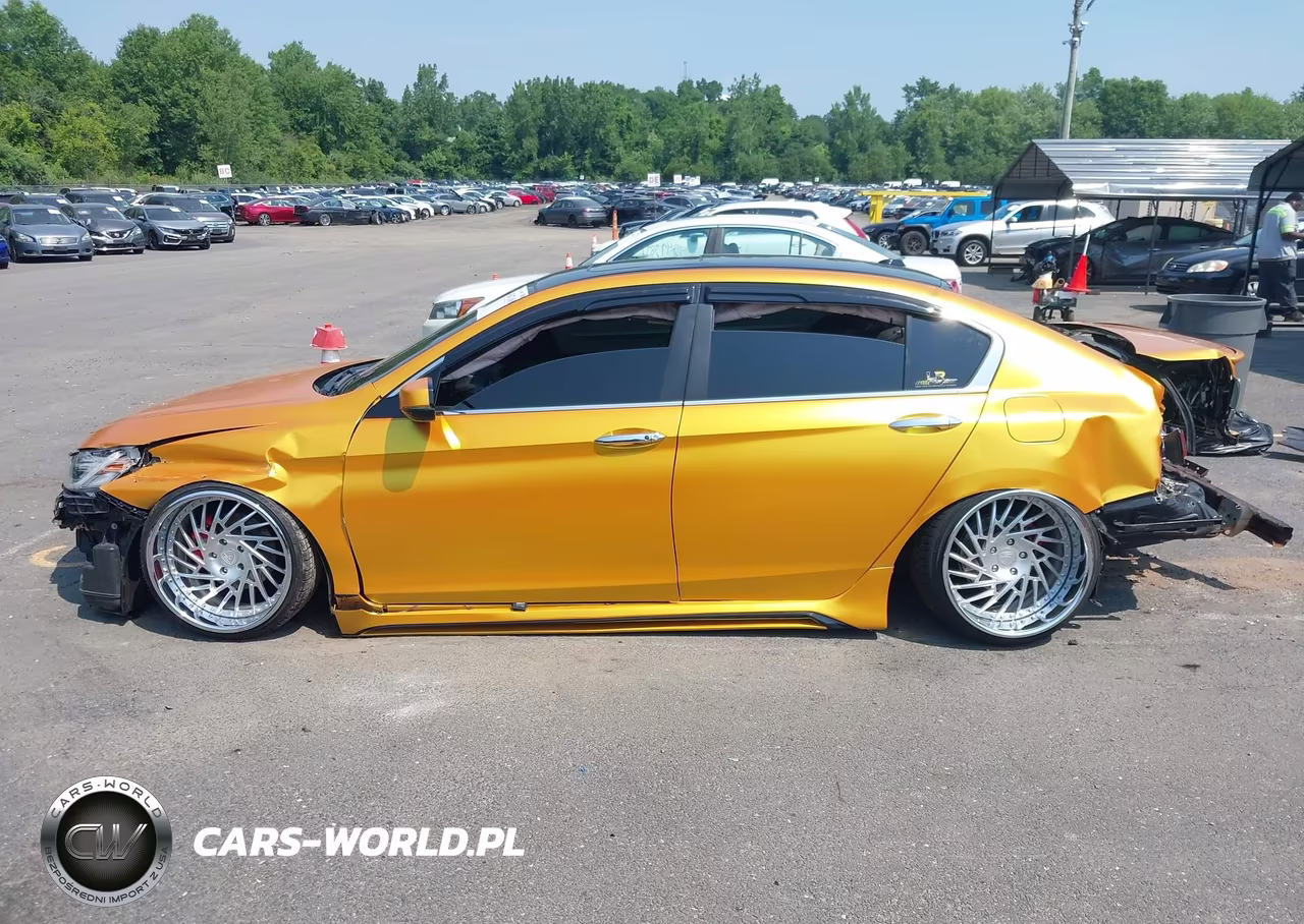 2015 Honda Accord Ex-L VIN:1HGCR2F89FA213755 - 15