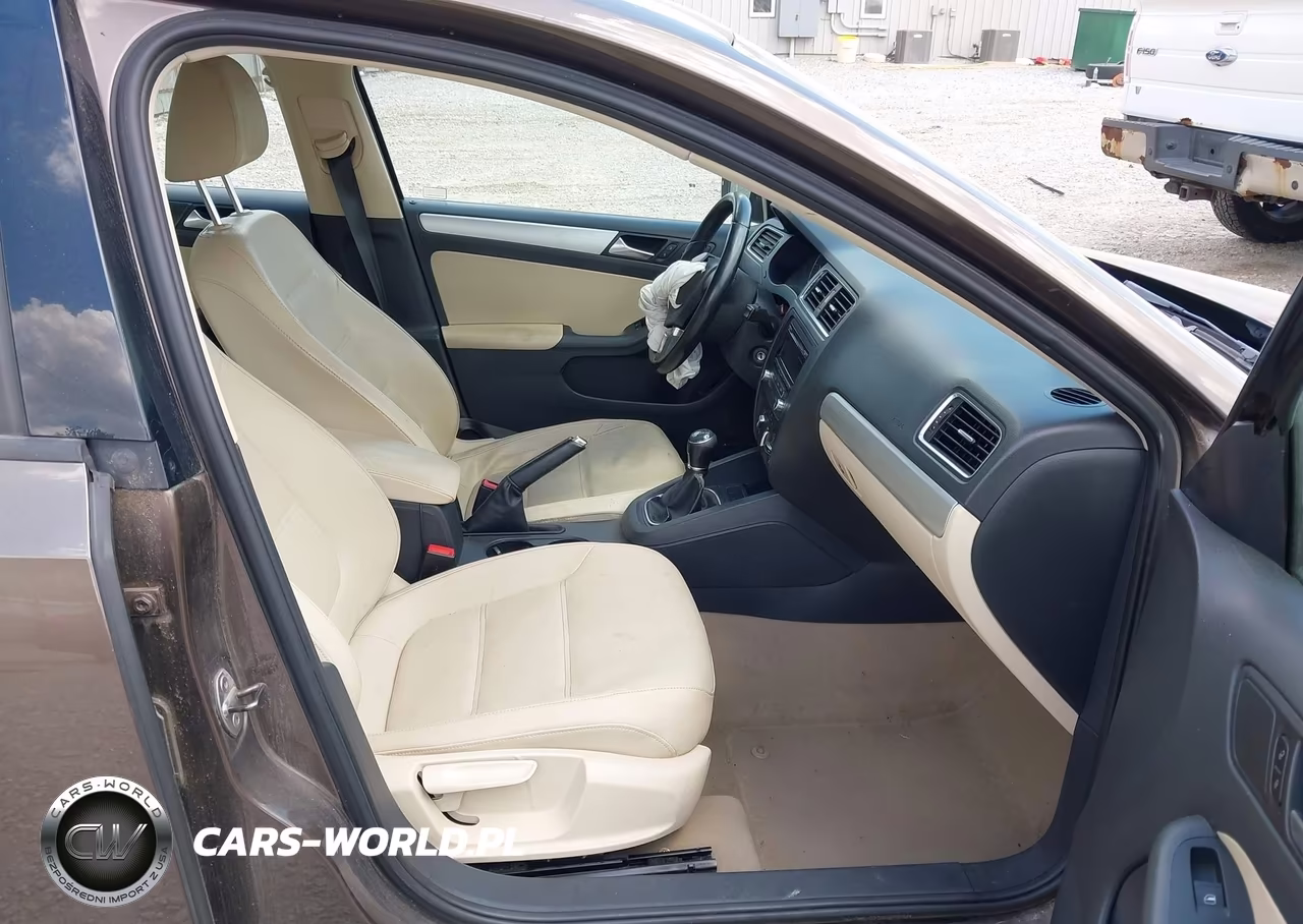 2012 Volkswagen Jetta 2.0L Tdi VIN:3VW3L7AJ5CM091432 - 5