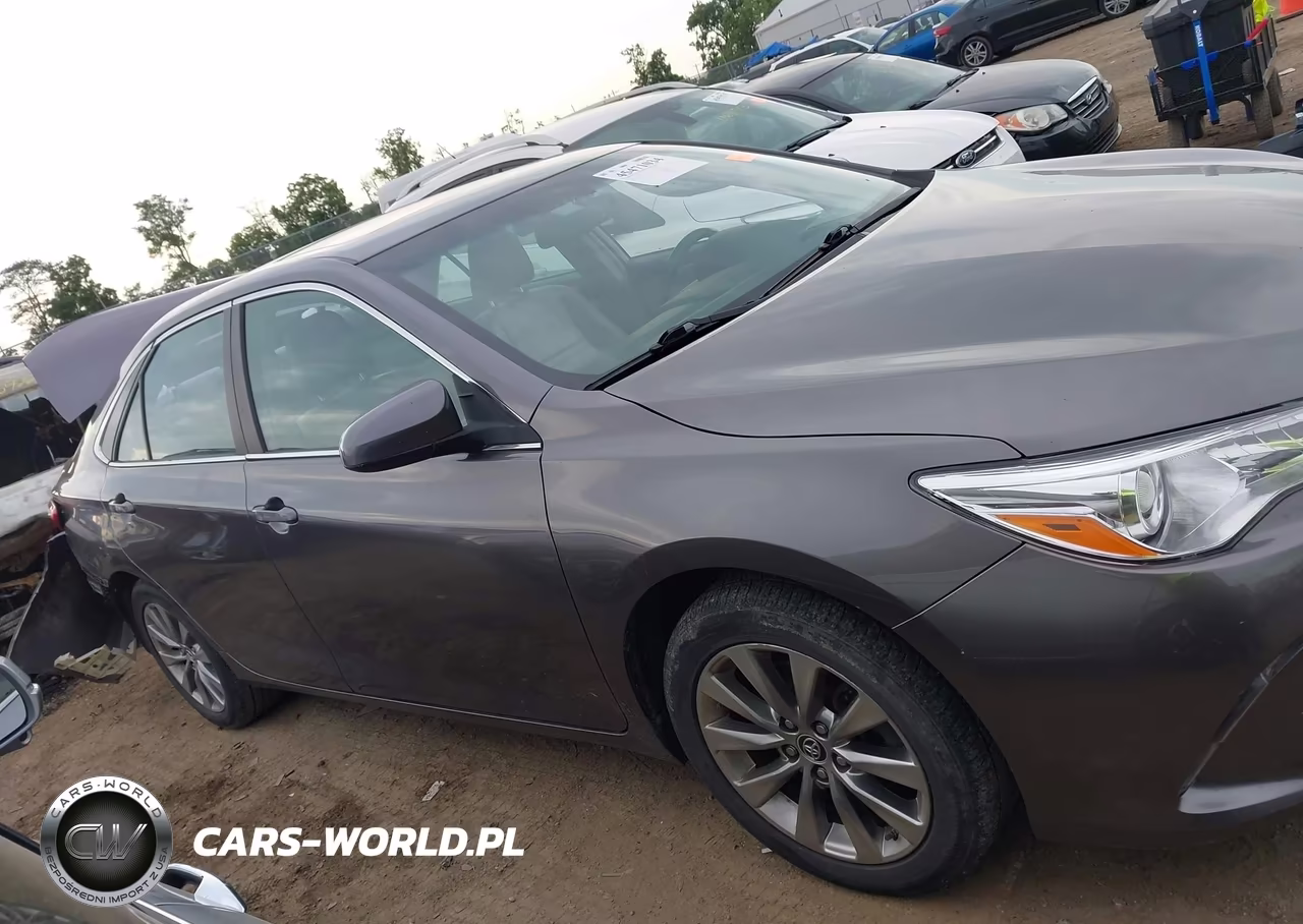 2016 Toyota Camry Xle VIN:4T1BF1FK8GU516031 - 13