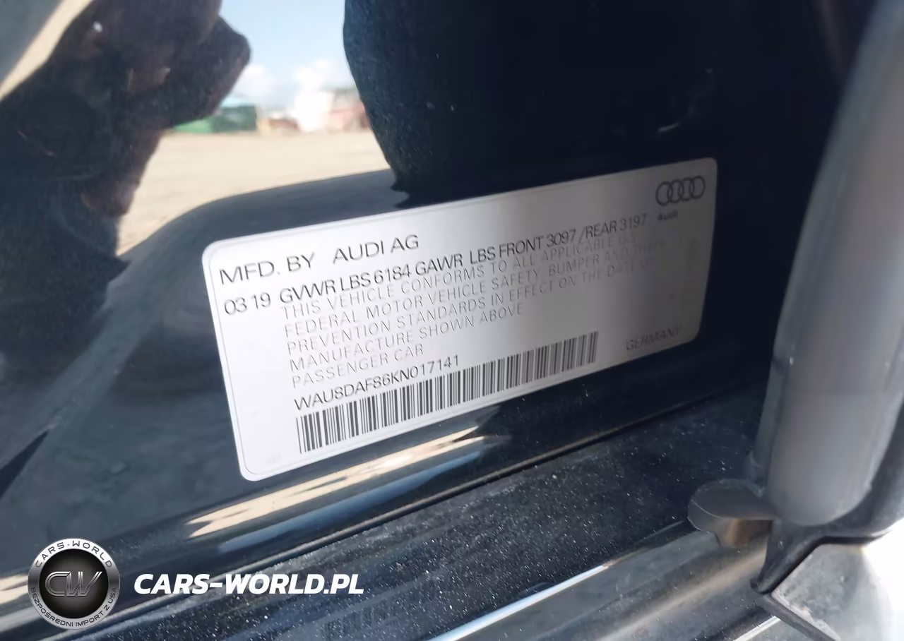 2019 Audi A8 L 55 VIN:WAU8DAF86KN017141 - 9
