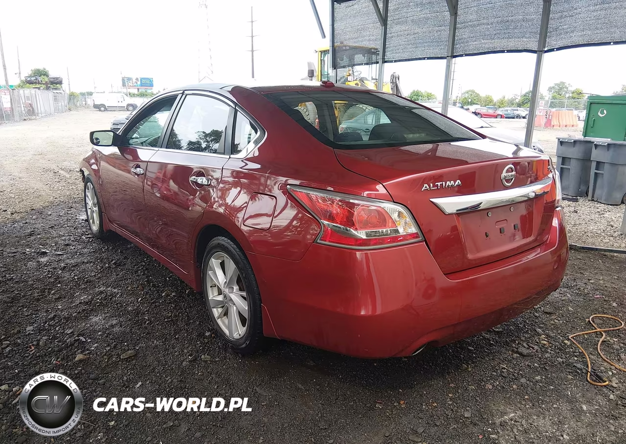 2015 Nissan Altima 2.5 S VIN:1N4AL3AP2FN340633 - 3