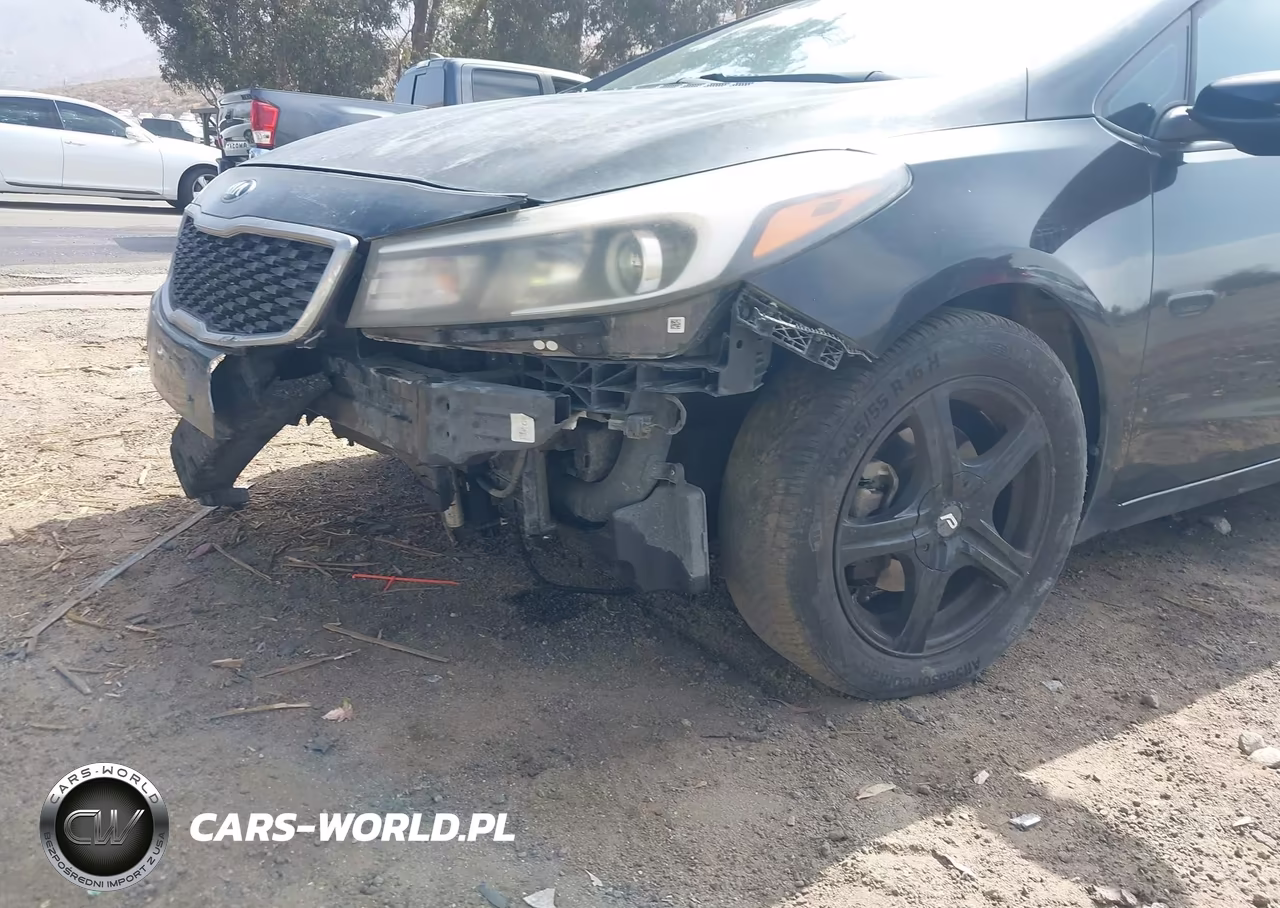 2017 Kia Forte Lx VIN:3KPFK4A72HE044124 - 6