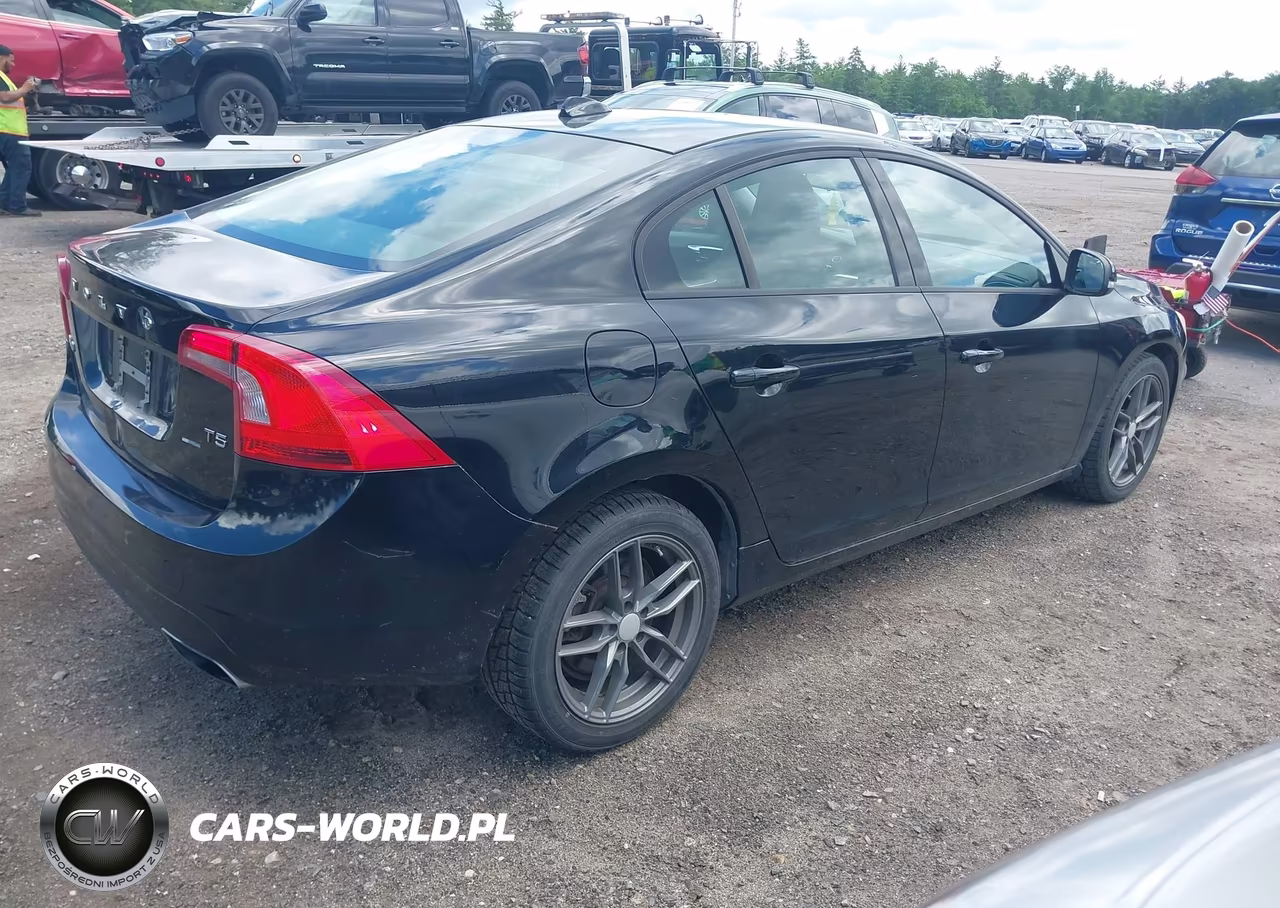 2014 Volvo S60 T5 VIN:YV1612FS0E2296543 - 4