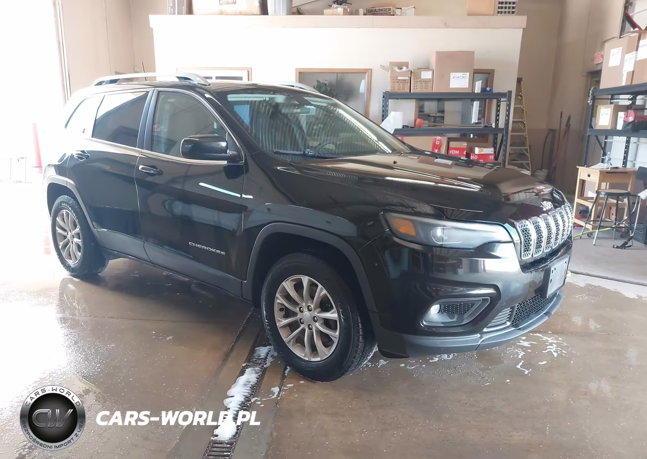2019 Jeep Cherokee Latitude 4X4 – zdjęcie 1 z 21
