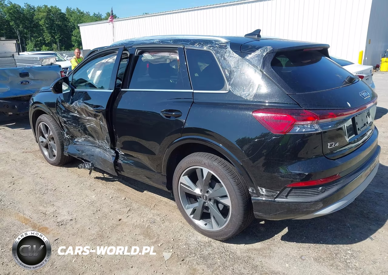 2022 Audi Q4 E-Tron Premium Plus 50 Quattro VIN:WA1H2BFZ8NP042570 - 3