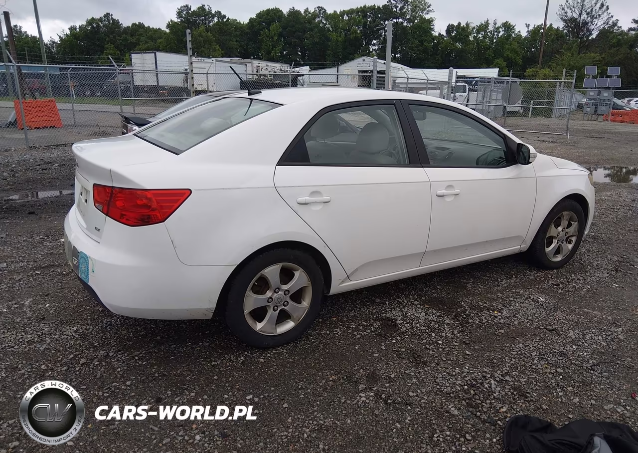 2010 Kia Forte Ex VIN:KNAFU4A2XA5231480 - 4