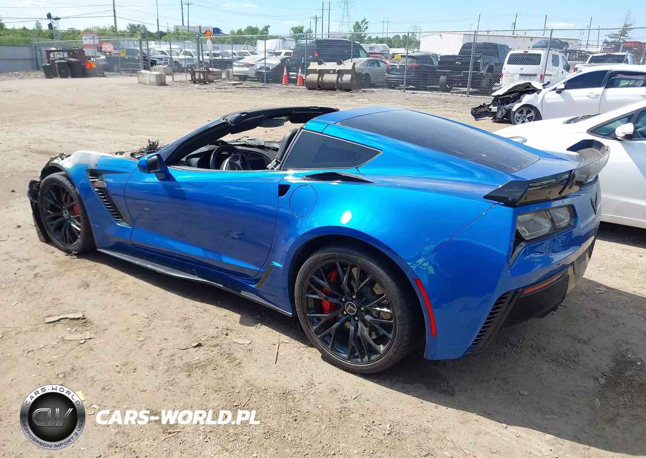 2015 Chevrolet Corvette Z06 VIN:1G1YT2D62F5603640 - 3