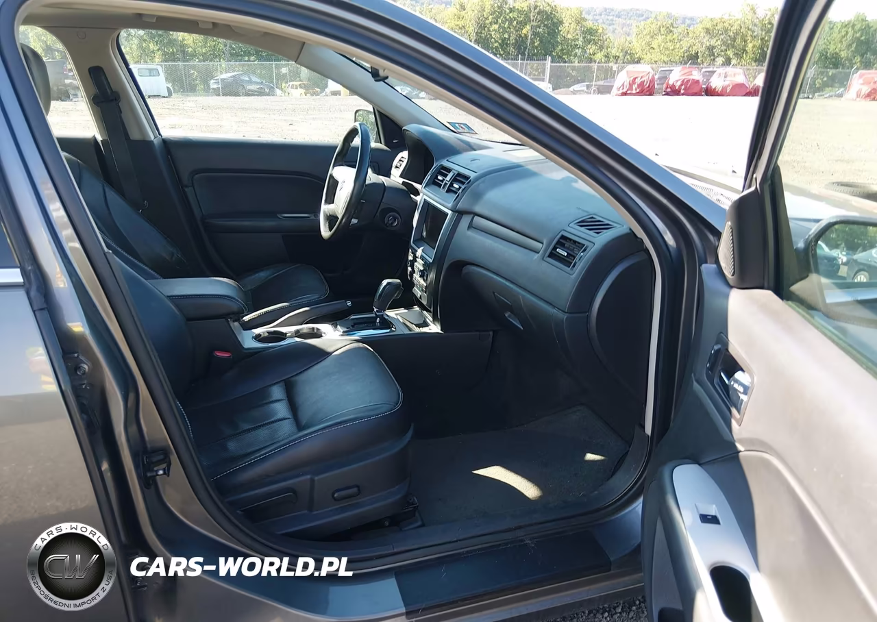 2010 Mercury Milan Premier VIN:3MEHM0CG3AR663451 - 5
