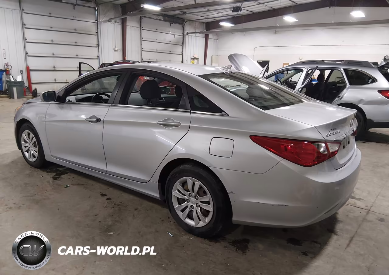 2012 Hyundai Sonata Gls VIN:5NPEB4AC5CH318316 - 3