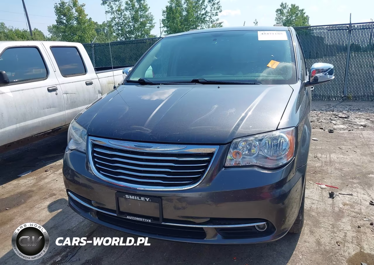 2015 Chrysler Town & Country Touring-L VIN:2C4RC1CG3FR589833 - 12