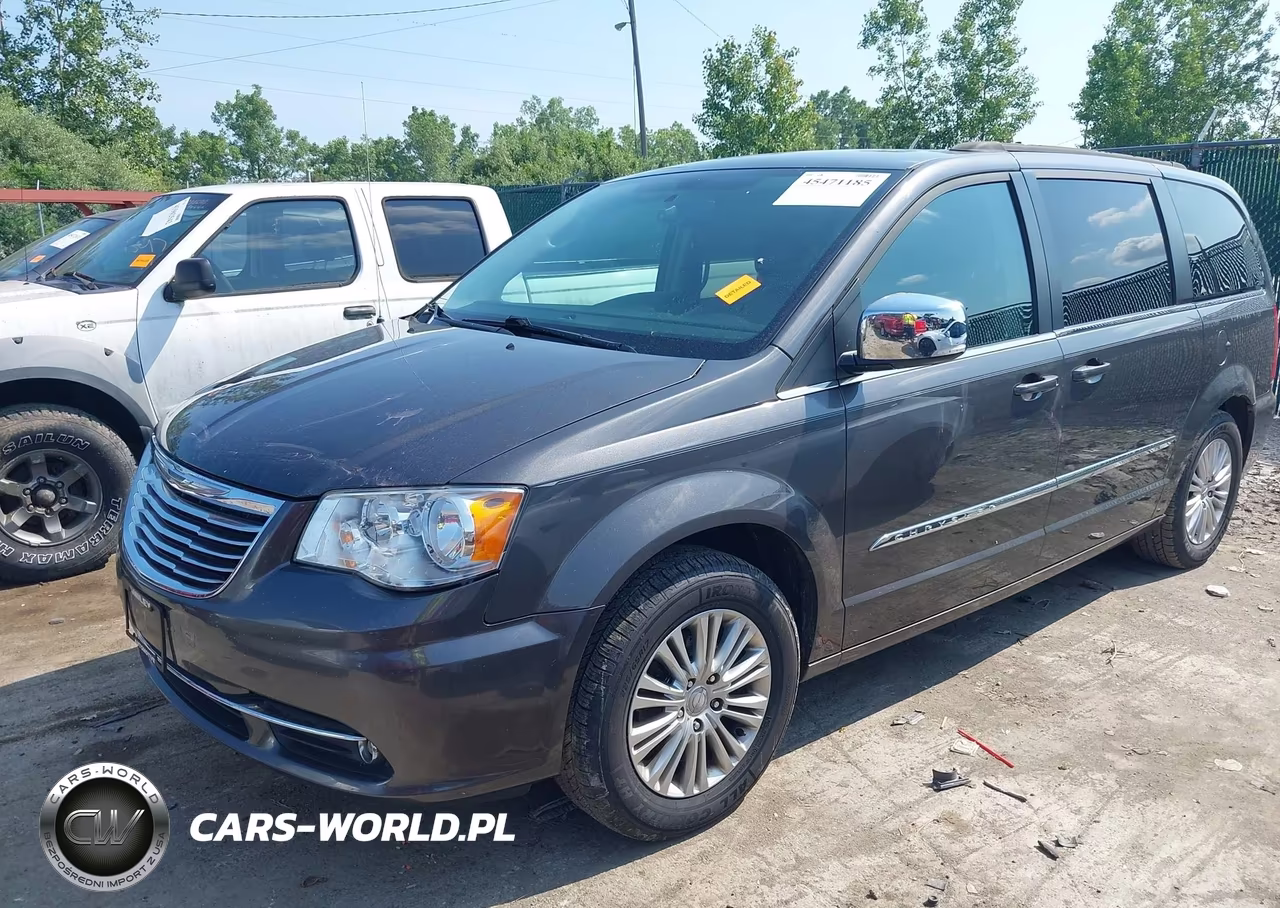 2015 Chrysler Town & Country Touring-L VIN:2C4RC1CG3FR589833 - 2
