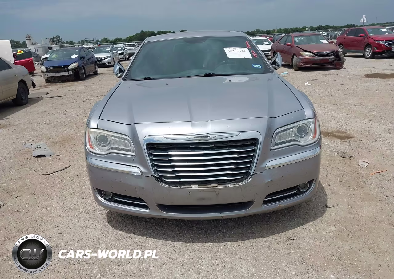 2013 Chrysler 300C VIN:2C3CCAEG7DH660798 - 12