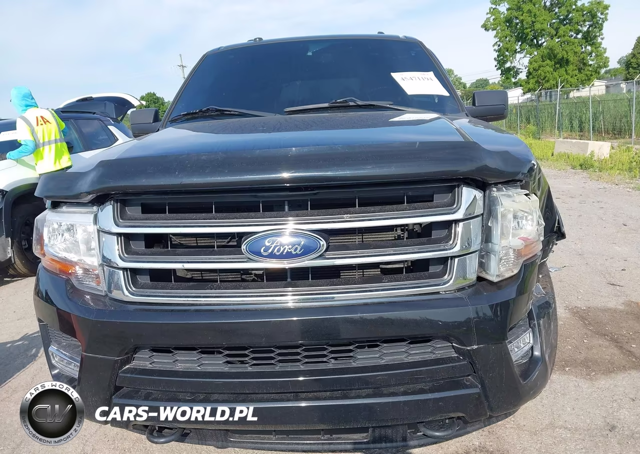 2015 Ford Expedition Xlt VIN:1FMJU1JT7FEF19027 - 12