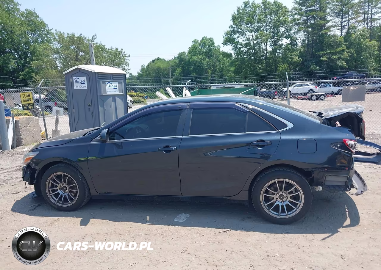 2015 Toyota Camry Se VIN:4T1BF1FK1FU100336 - 14
