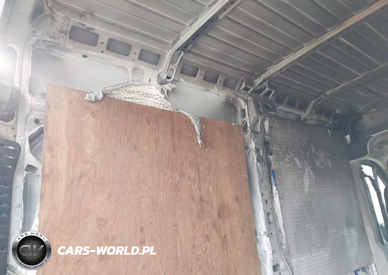 2020 Ram Promaster 1500 High Roof 136 Wb VIN:3C6TRVBG5LE102715 - 12
