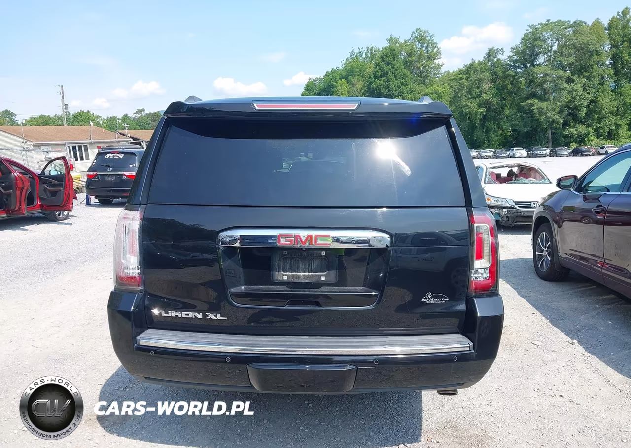 2015 GMC Yukon Xl 1500 Denali VIN:1GKS2JKJ9FR632101 - 17