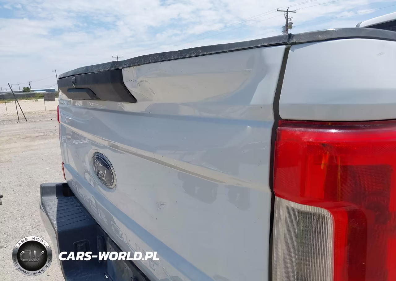 2017 Ford F-250 King Ranch-Lariat-Platinum-Xl-Xlt VIN:1FT7W2BT8HEC66851 - 13