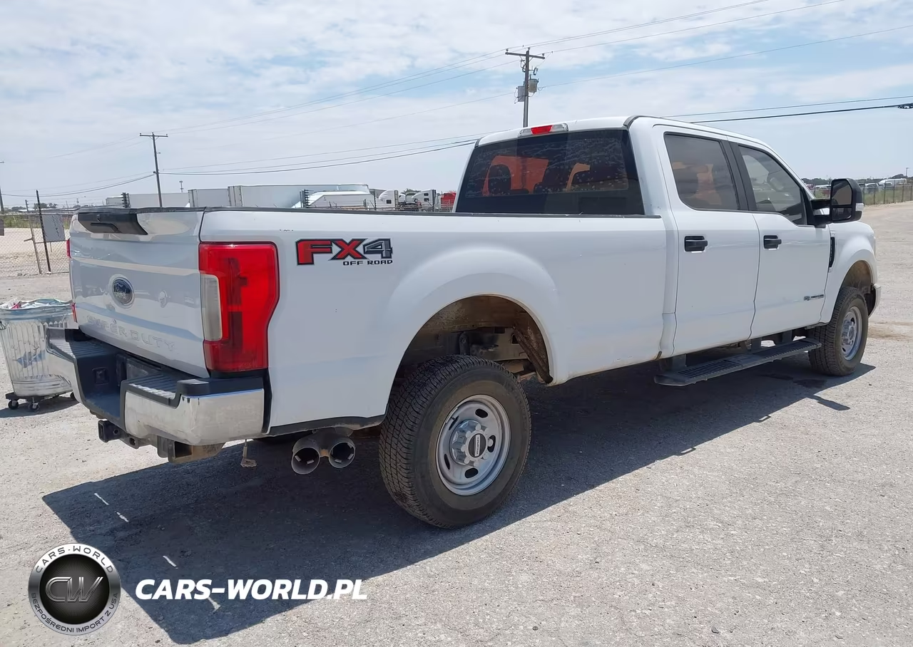 2017 Ford F-250 King Ranch-Lariat-Platinum-Xl-Xlt VIN:1FT7W2BT8HEC66851 - 4