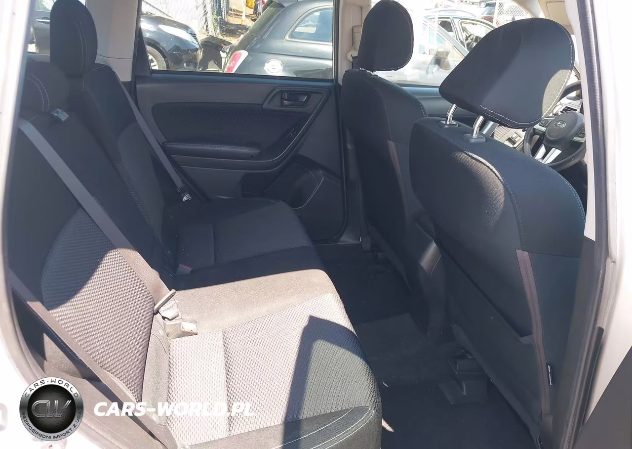 2018 Subaru Forester 2.5I Premium VIN:JF2SJAECXJH457417 - 8