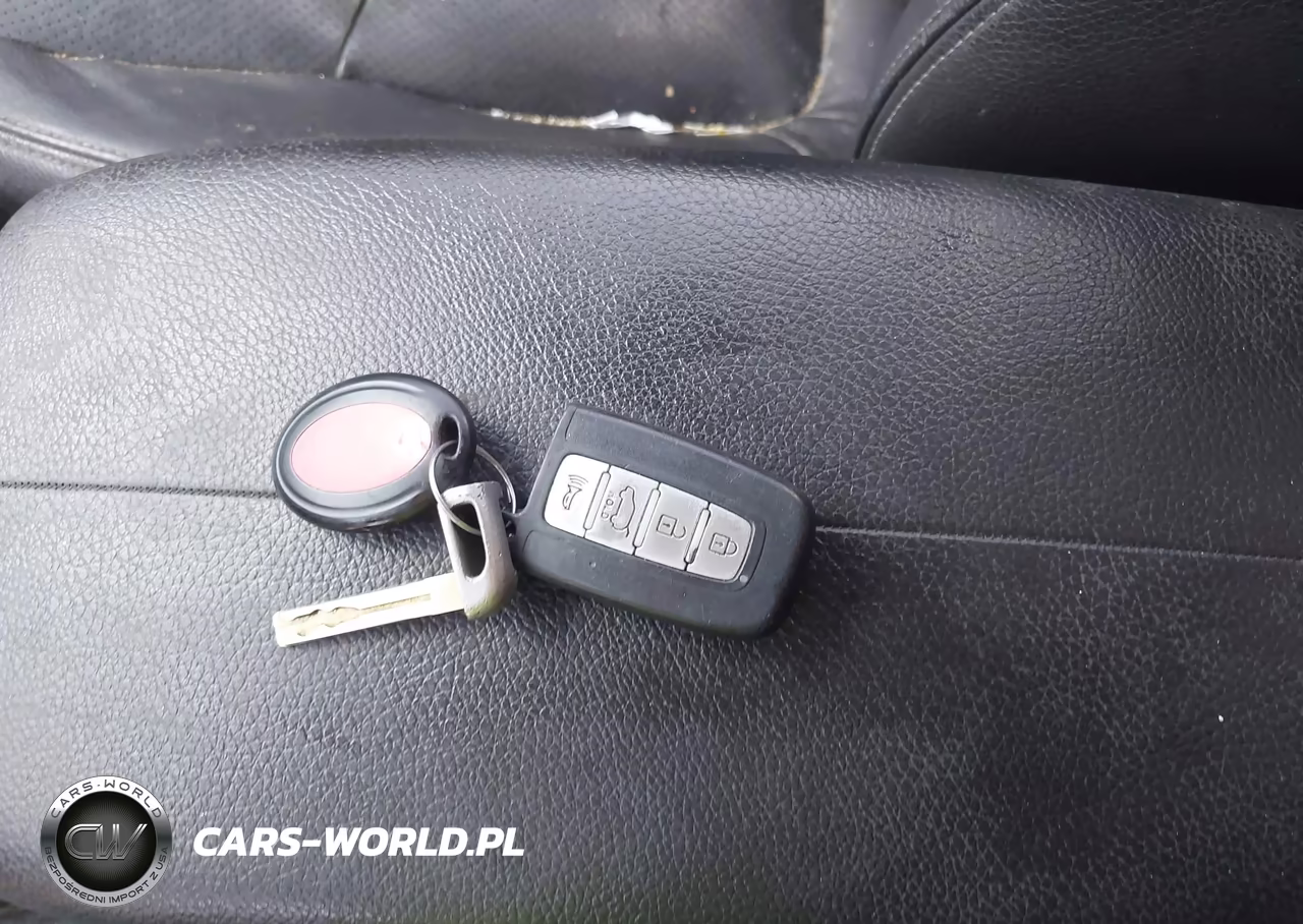 2011 Kia Sorento Sx V6 VIN:5XYKWDA22BG136173 - 11