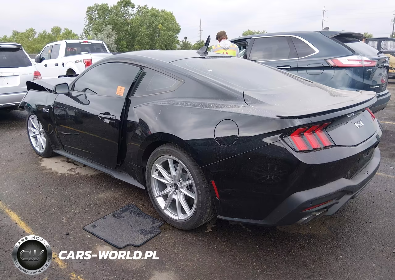 2025 Ford Mustang Gt Premium Fastback VIN:1FA6P8CF2S5413389 - 3